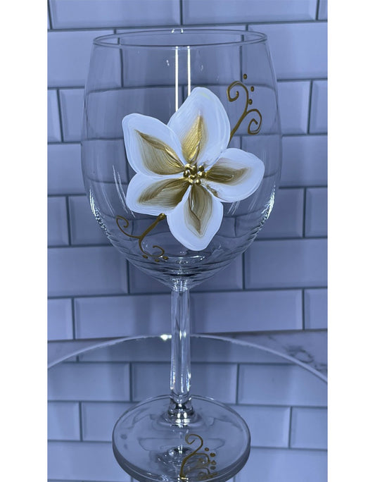 Hand Painted Poinsettia Wine Glass White and Gold Flower 15 oz Stemmed glass