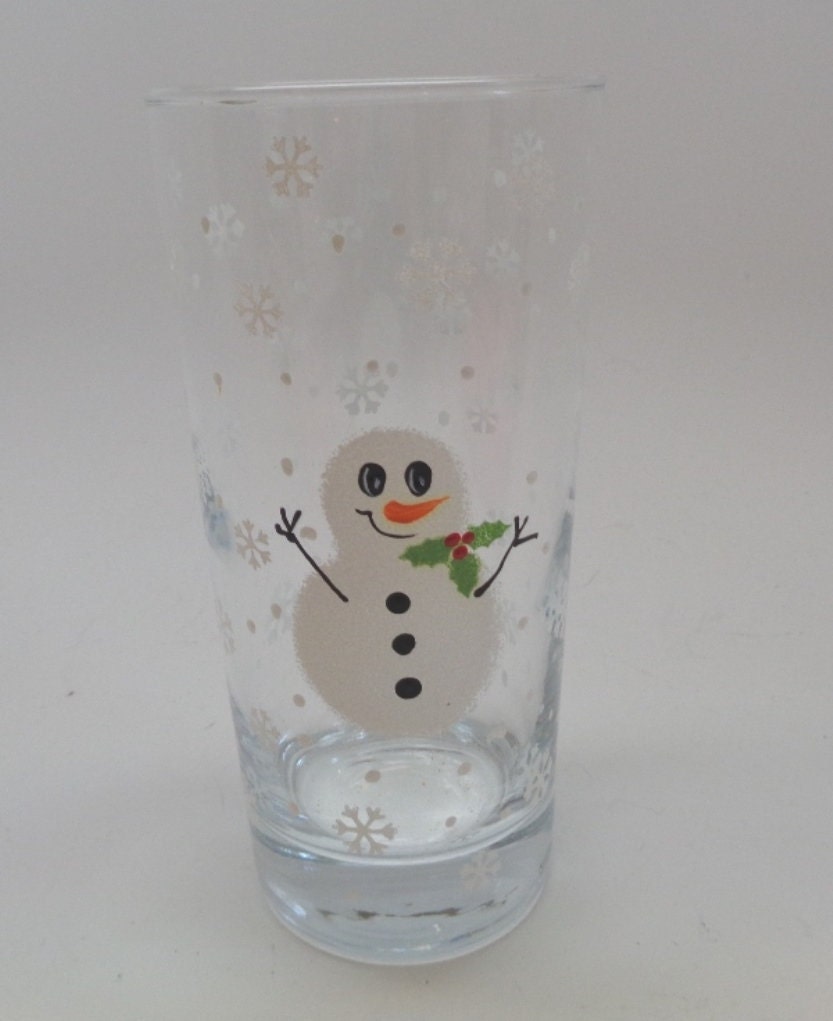 Snowman with holly Glass 14 oz glass Holiday tableware