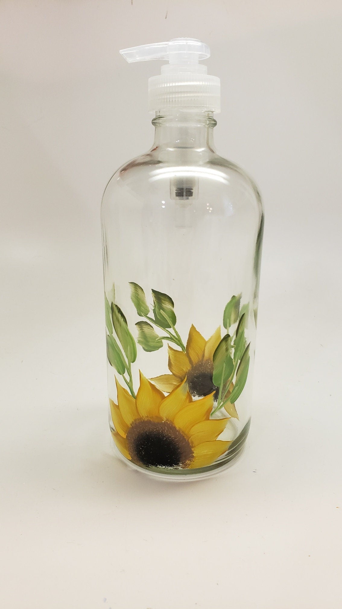 Hand painted Soap Dispenser Sunflowers, floral Bathroom soap, Hand Soap, Dish soap, housewarming, Gift for friend, Glass dispenser