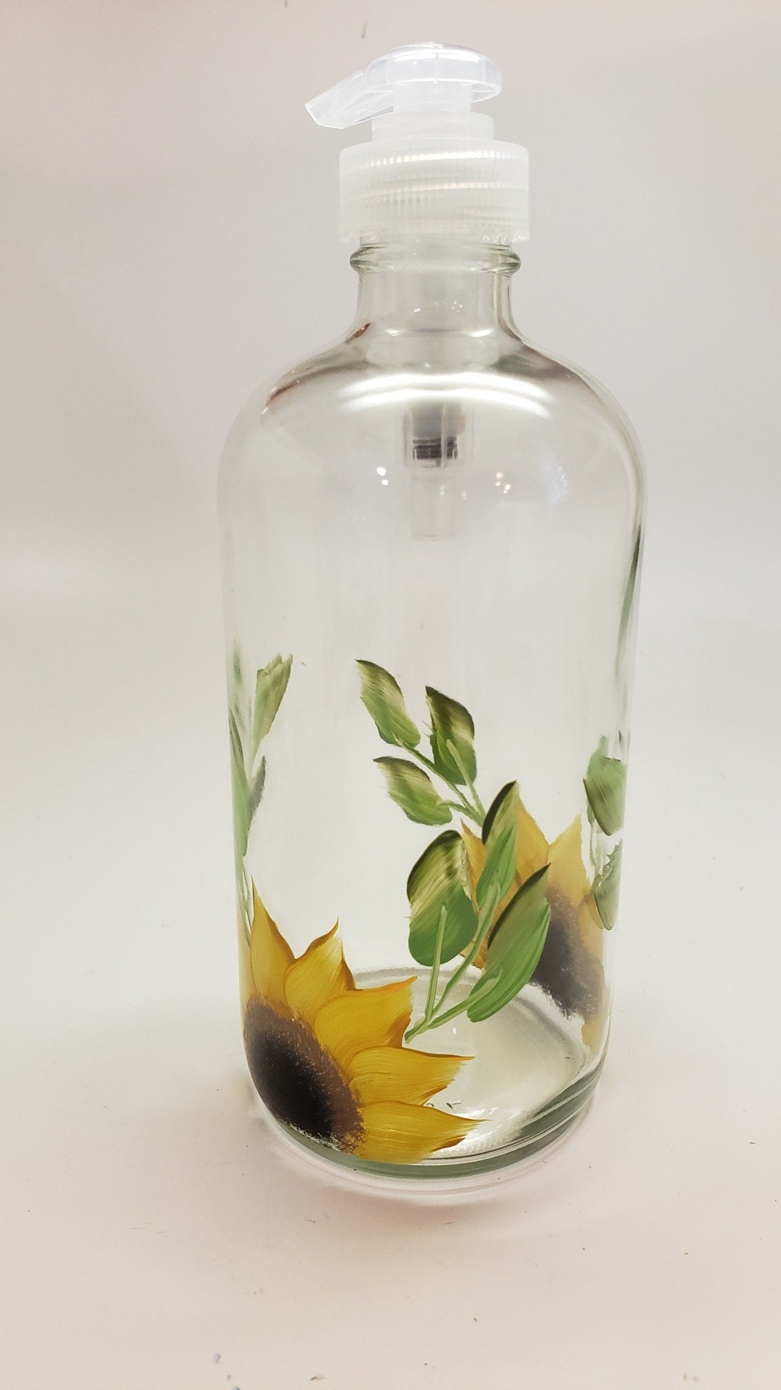 Hand painted Soap Dispenser Sunflowers, floral Bathroom soap, Hand Soap, Dish soap, housewarming, Gift for friend, Glass dispenser