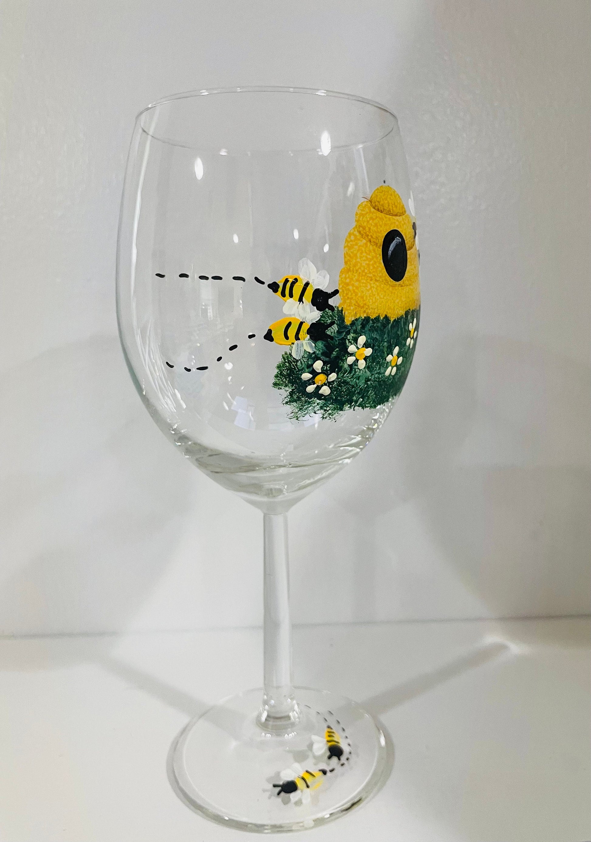 Wine glass Bee Hive and Bees 15 oz stemmed wine glass hand painted