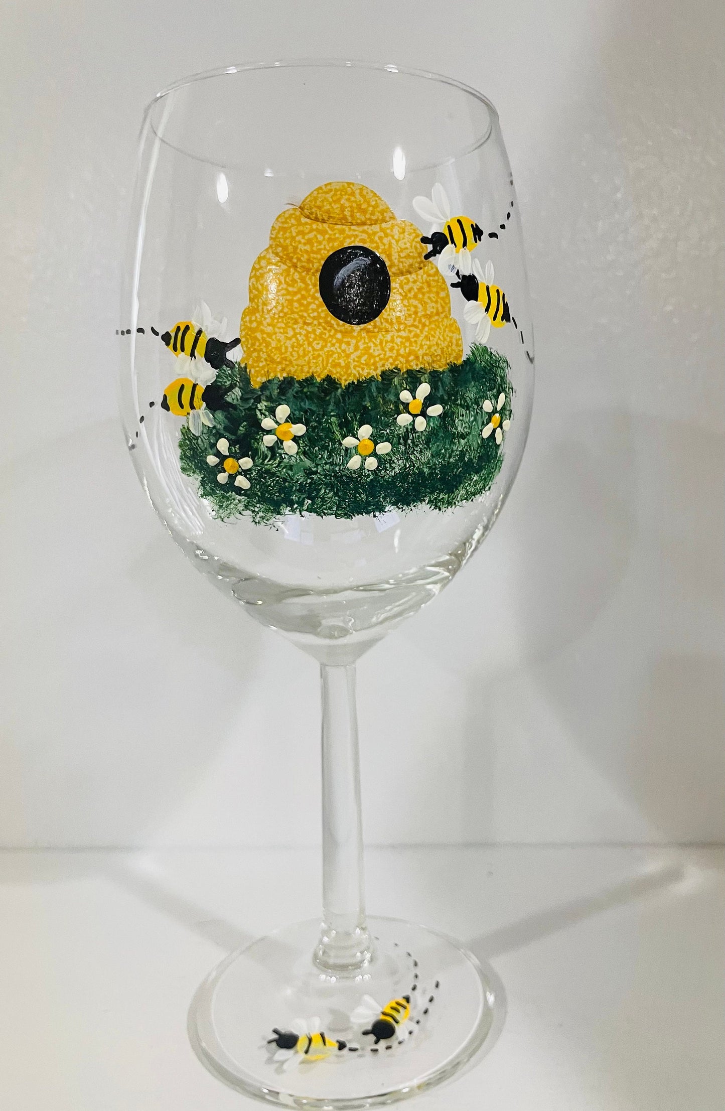 Wine glass Bee Hive and Bees 15 oz stemmed wine glass hand painted