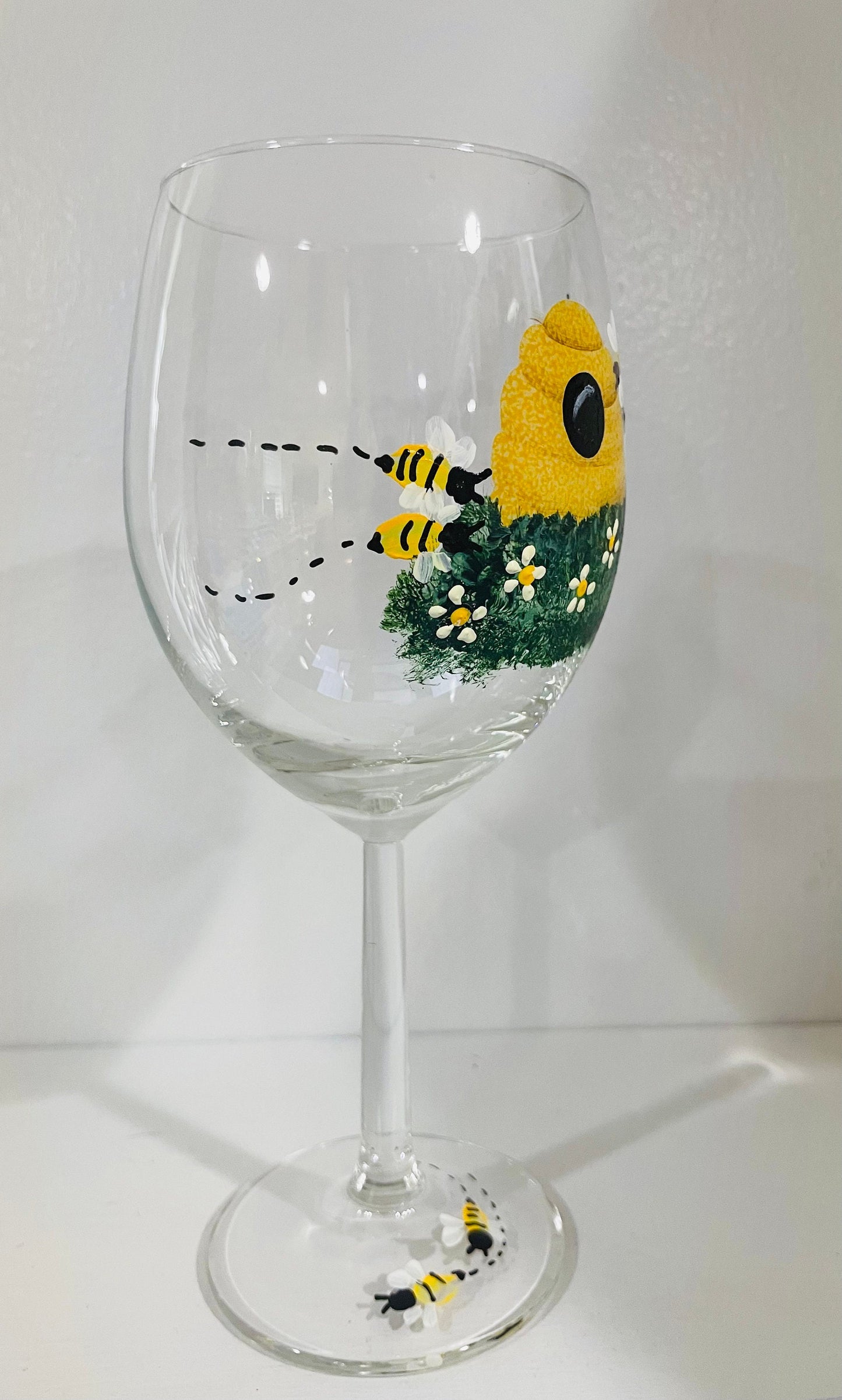 Wine glass Bee Hive and Bees 15 oz stemmed wine glass hand painted